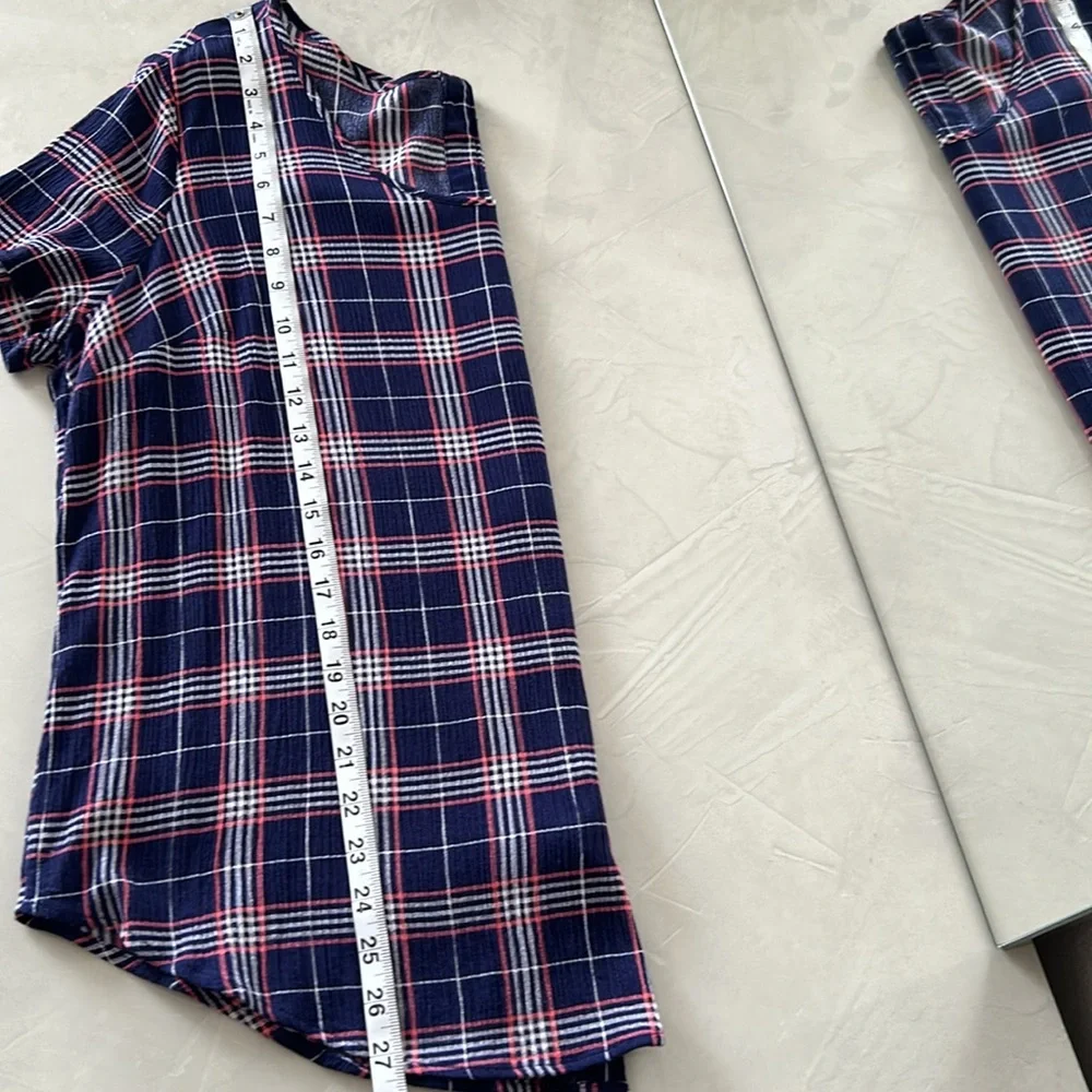 Torrid blouse - Picture 10 of 13